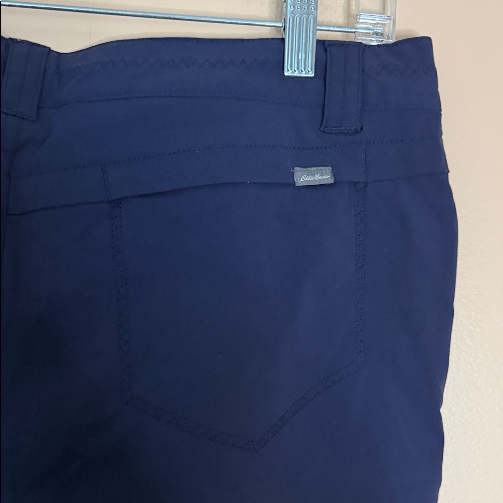 Eddie Bauer Navy Women's Casual Shorts - Picture 6 of 7